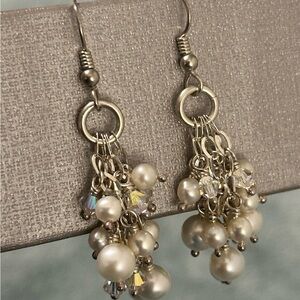 Elegant Pearl Cluster Earrings
